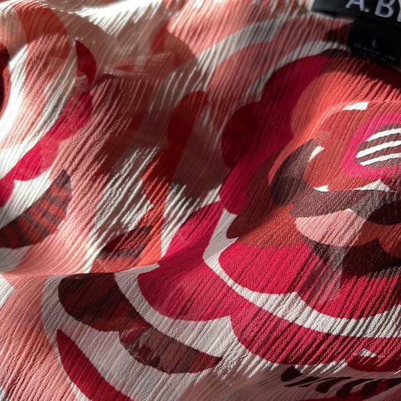 A byer sheer baby doll top size large (23-95) - Picture 7 of 7